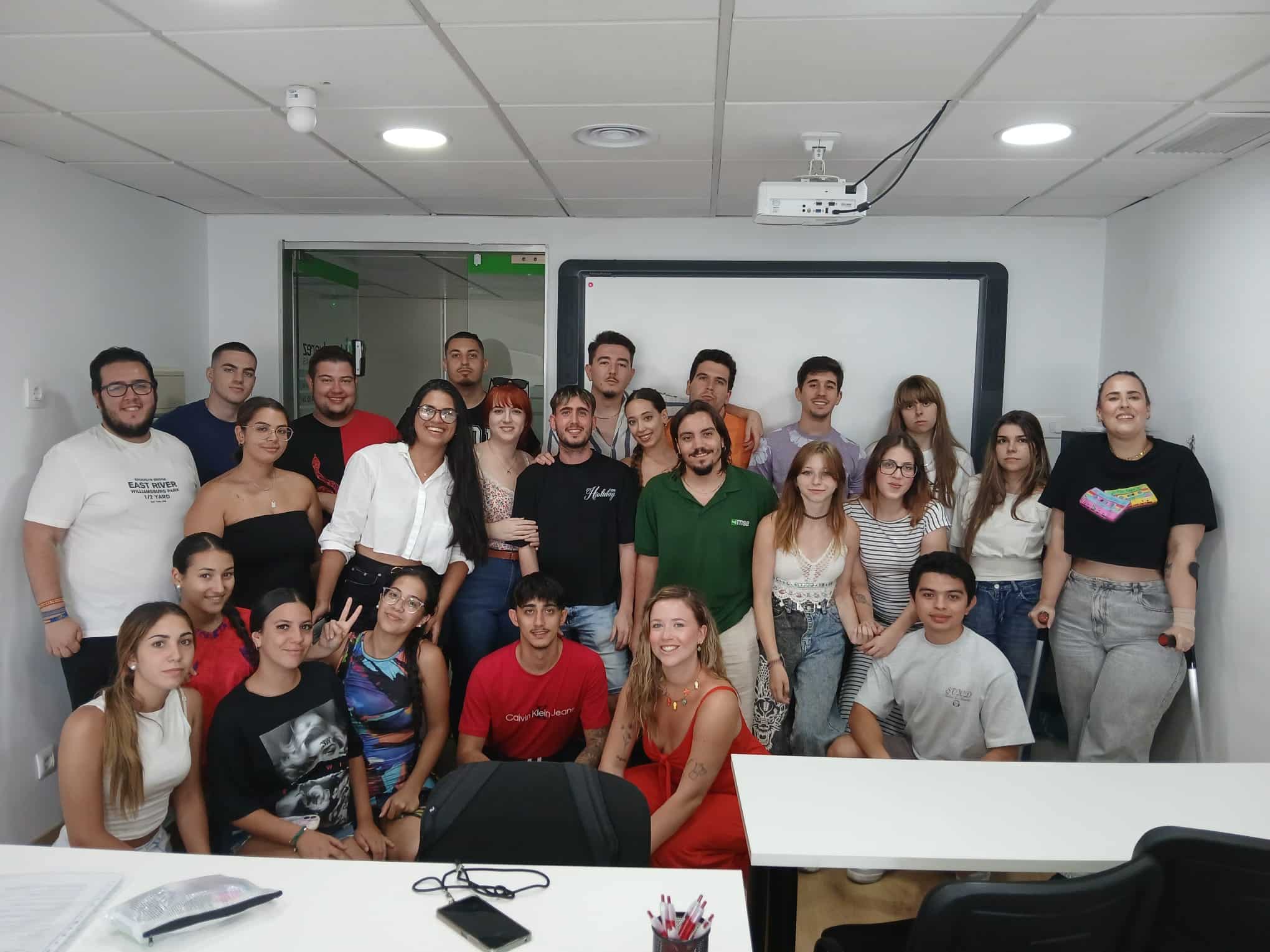 Rocío Cano impartiendo formación a jóvenes