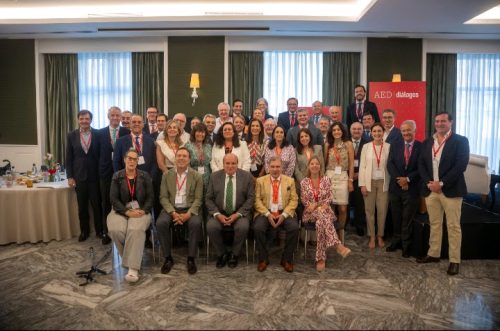 Encuentro y networking de Rocío Cano con altos directivos de empresas sobre innovación tecnológica